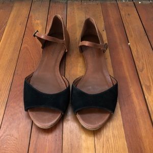 Brown and Tan Bernardo Open Toe Flats